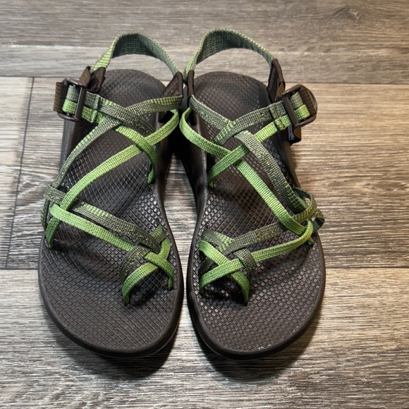 Chaco Shoes - Chaco Green Strappy Sandals woman’s 9 (s83)